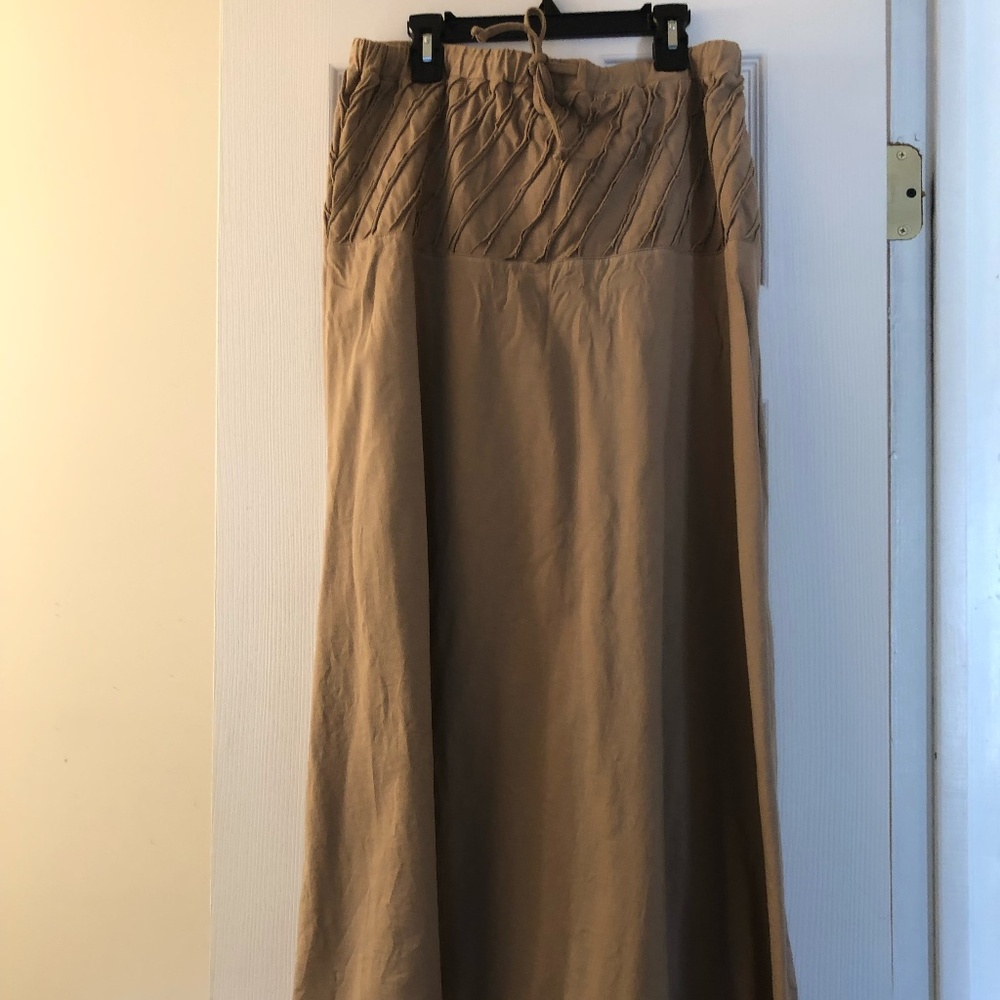 Long tan skirt
